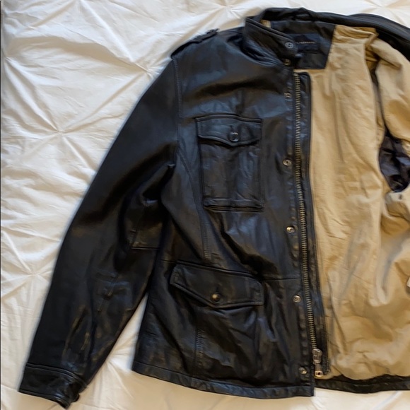 Banana Republic 100% Genuine Leather Jacket - Picture 14 of 16
